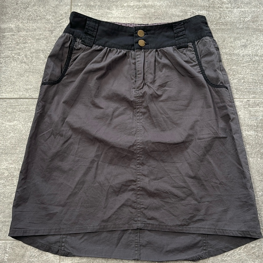 Lost and Found Grey/Black Skirt Size 4